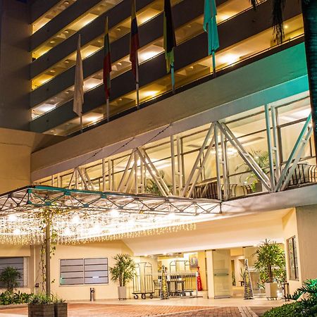 Hotel Estelar Altamira Ibagué Exteriör bild The hotel's main entrance