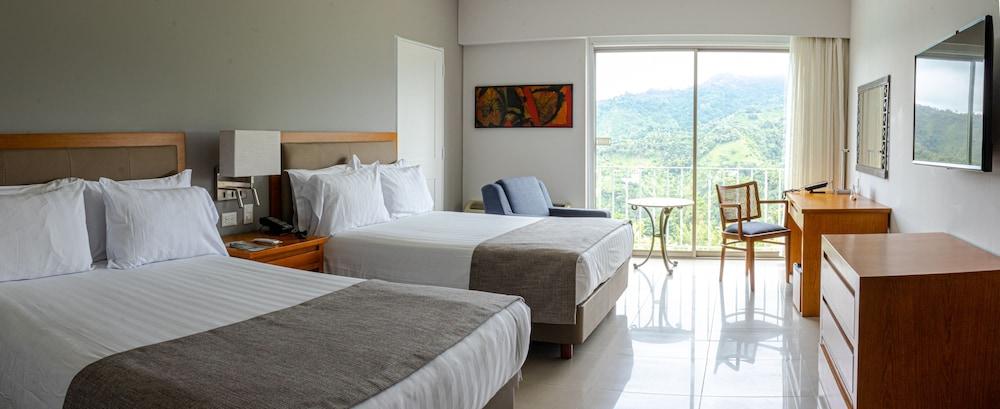 Hotel Estelar Altamira Ibagué Exteriör bild