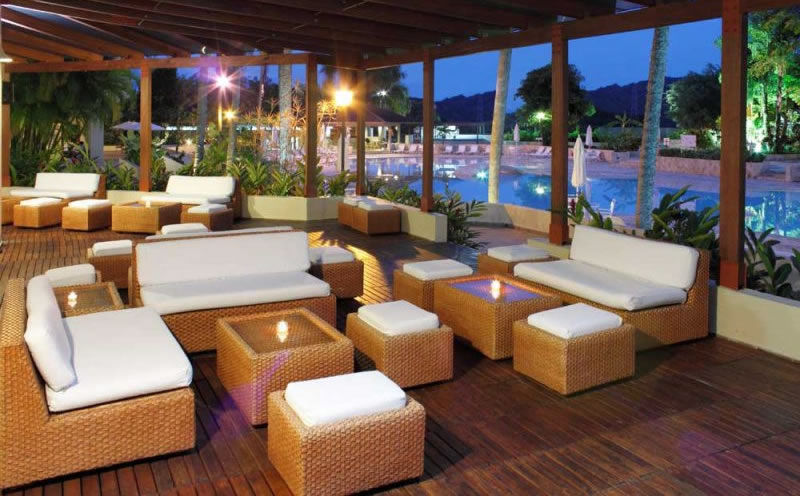 Hotel Estelar Altamira Ibagué Exteriör bild The resort's pool area